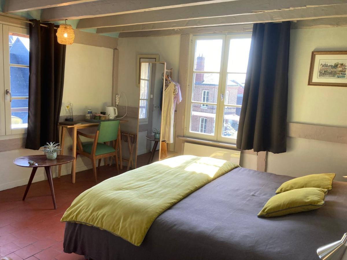 Chambres Chez L'Habitant Capucine Honfleur Eksteriør bilde