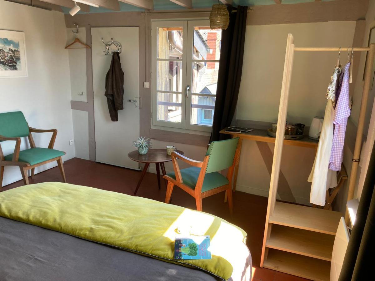 Chambres Chez L'Habitant Capucine Honfleur Eksteriør bilde