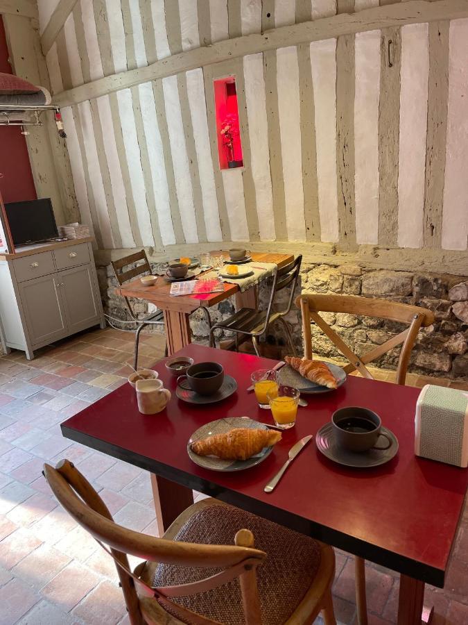 Chambres Chez L'Habitant Capucine Honfleur Eksteriør bilde