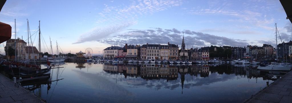 Chambres Chez L'Habitant Capucine Honfleur Eksteriør bilde