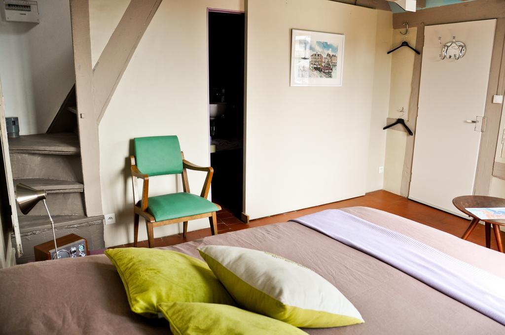 Chambres Chez L'Habitant Capucine Honfleur Eksteriør bilde